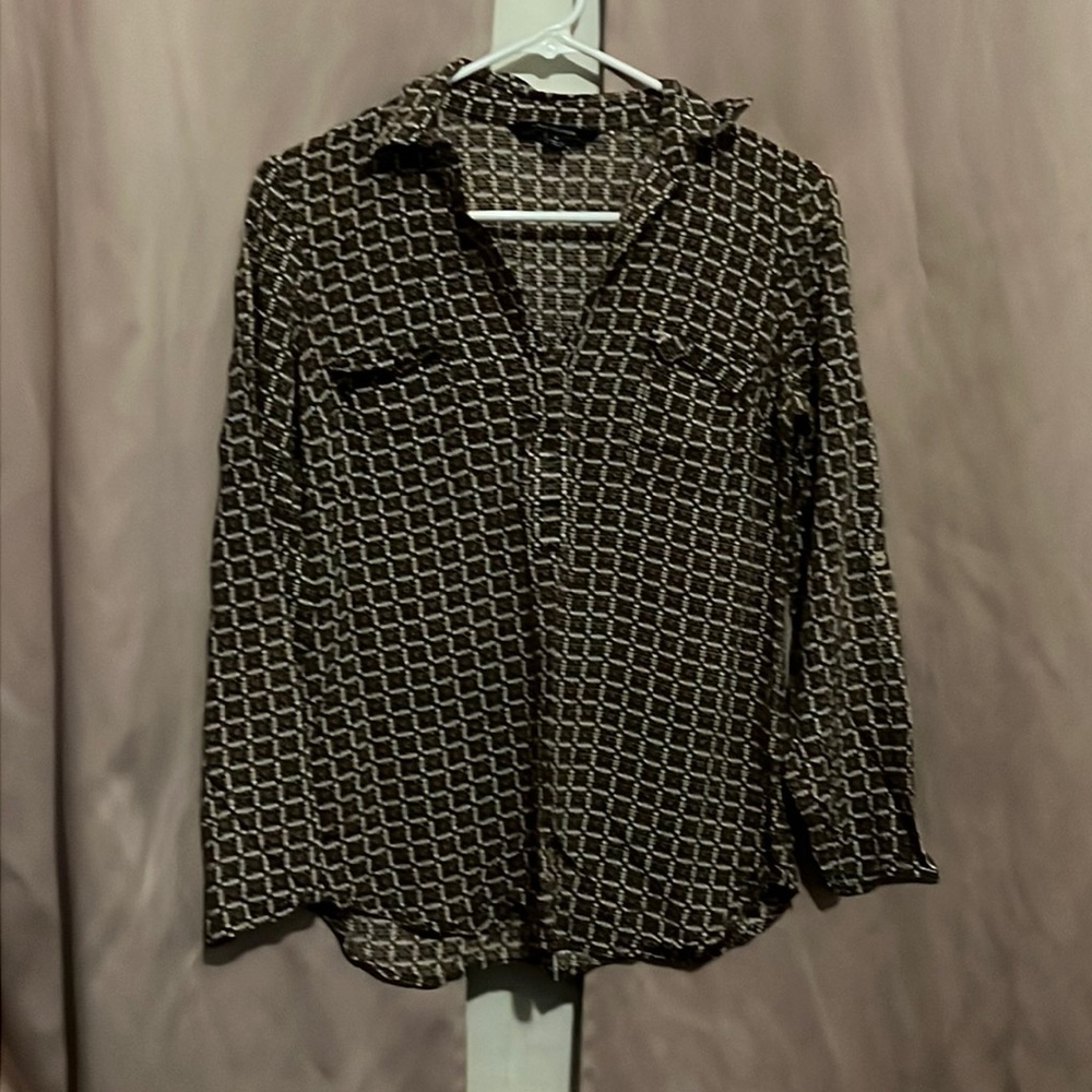 Lightweight long sleeve blouse 🤎